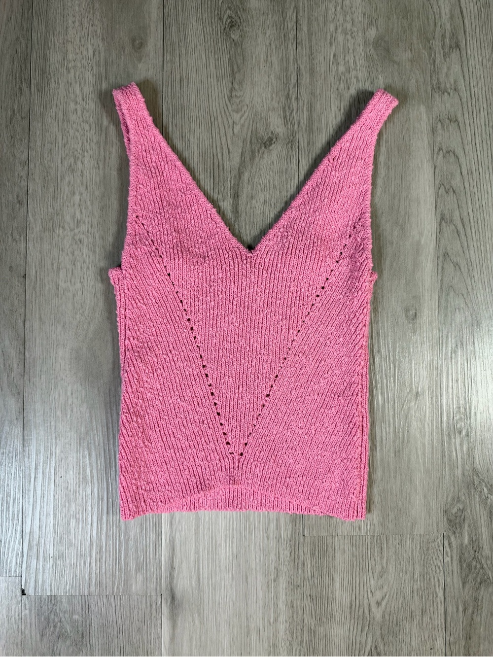Lulus Pink V-Neck Sweater Tank Top Knit Acrylic Lightweight Ribbed Hem Size S